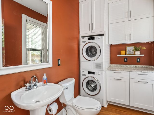 228 E 10th Street, Indianapolis, IN 46202