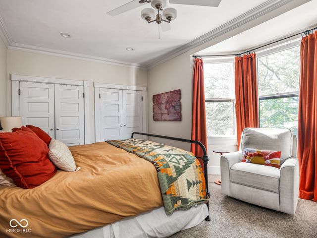 228 E 10th Street, Indianapolis, IN 46202