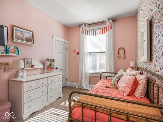 228 E 10th Street, Indianapolis, IN 46202