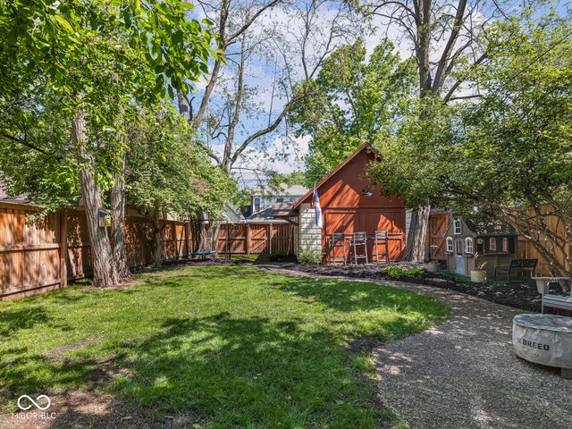 228 E 10th Street, Indianapolis, IN 46202