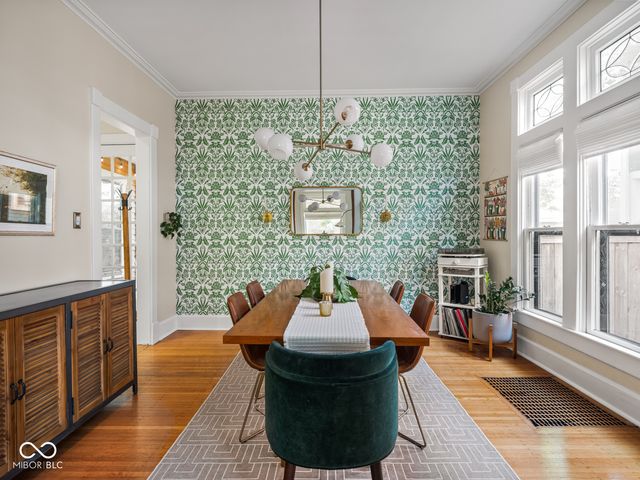 228 E 10th Street, Indianapolis, IN 46202