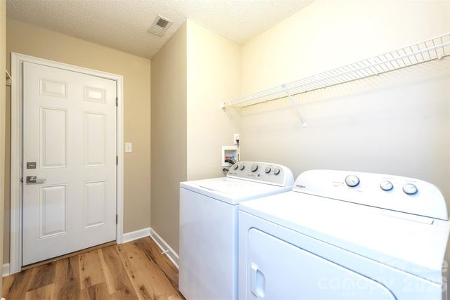 50 Clear Creekside Drive, Hendersonville, NC 28792