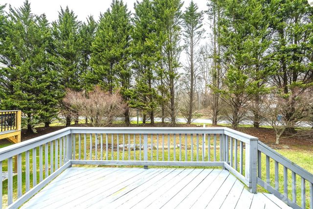50 Clear Creekside Drive, Hendersonville, NC 28792
