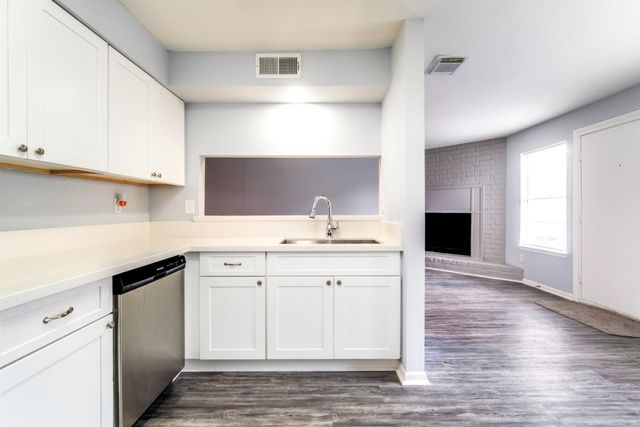 7916 Grow Lane, Houston, TX 77040