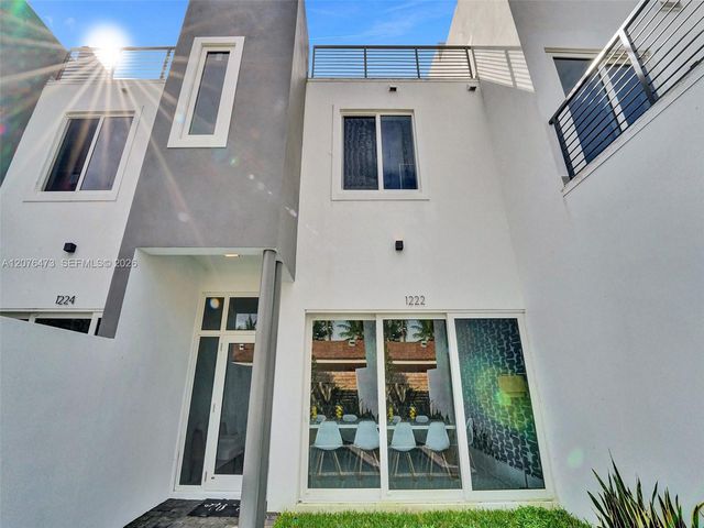 1226 NE 15th Avenue, Fort Lauderdale, FL 33304