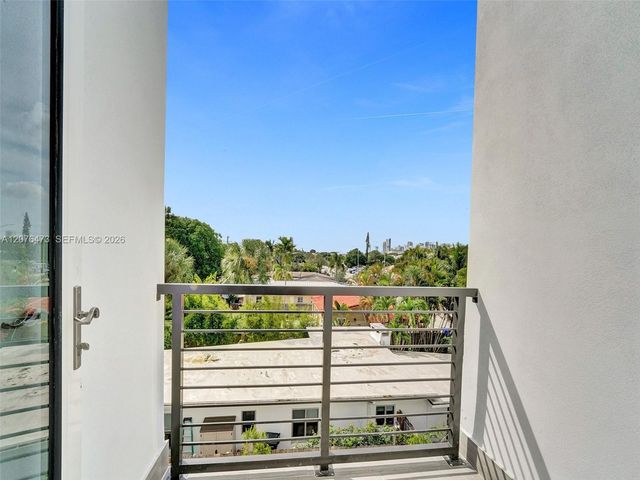 1226 NE 15th Avenue, Fort Lauderdale, FL 33304