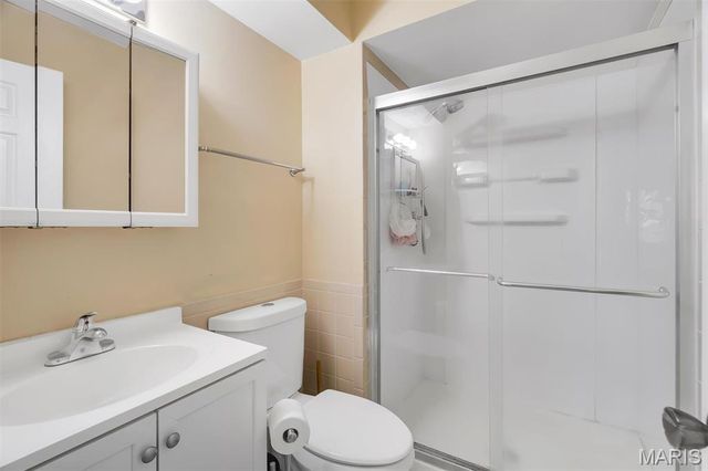 5860 Blackberry Drive, Imperial, MO 63052