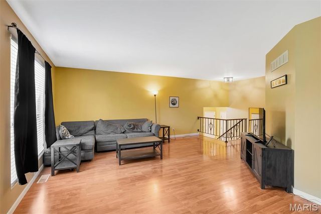 5860 Blackberry Drive, Imperial, MO 63052