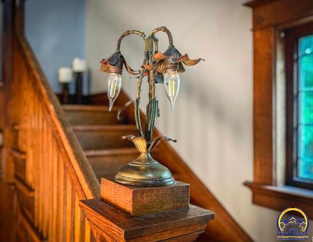 411 SW Woodlawn Ave, Topeka, KS 66606