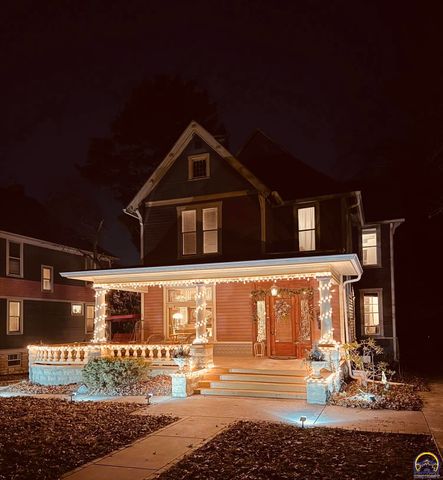 411 SW Woodlawn Ave, Topeka, KS 66606