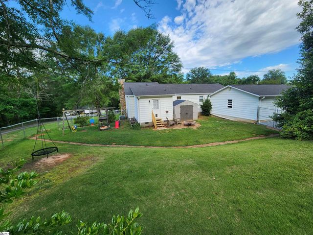 1104 Robert P Jeanes Road, Easley, SC 29640