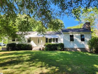 1104 Robert P Jeanes Road, Easley, SC 29640