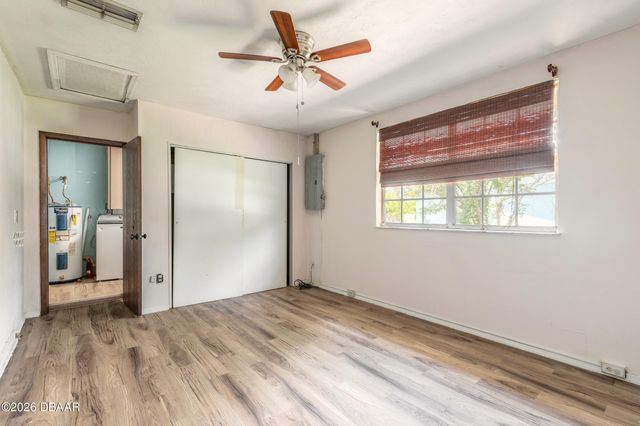 1586 Carmen Avenue, Daytona Beach, FL 32117