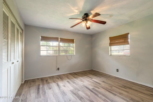 1586 Carmen Avenue, Daytona Beach, FL 32117