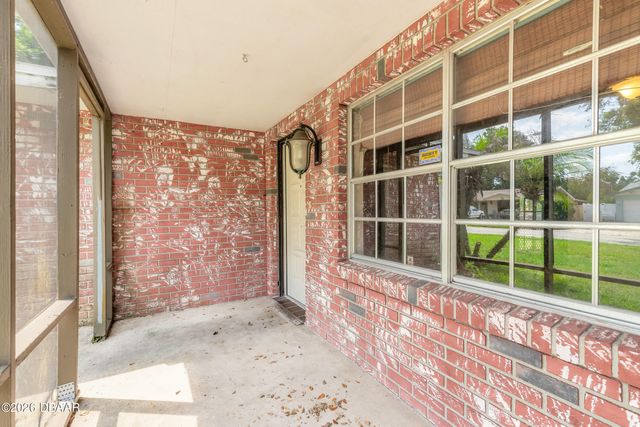 1586 Carmen Avenue, Daytona Beach, FL 32117