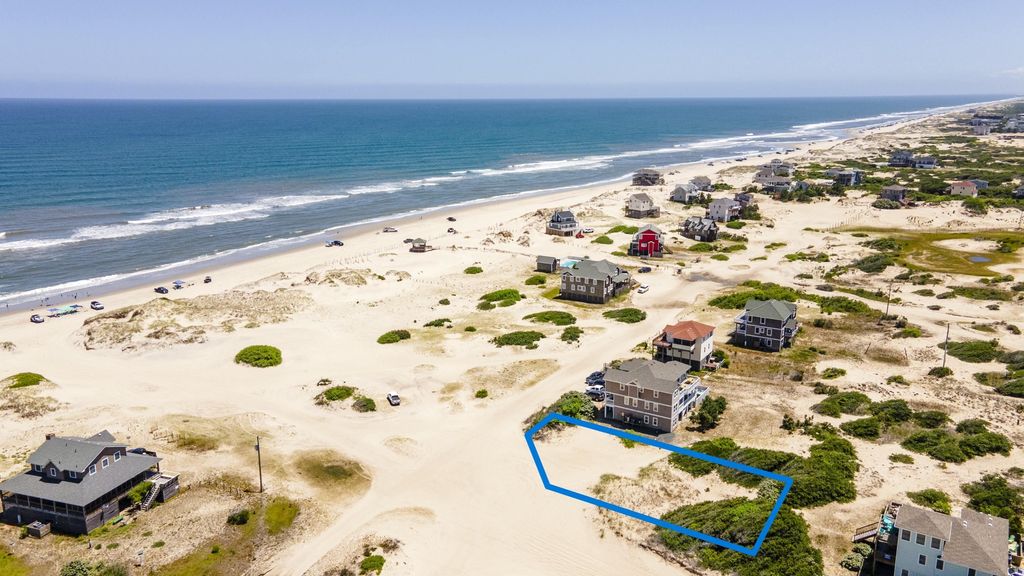 Image 1 of property listing at 1598 Sandpiper Road lot 1, Corolla, NC 27927