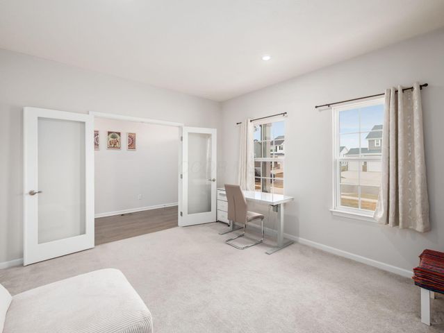 128 Cameo Woods Drive, Delaware, OH 43015