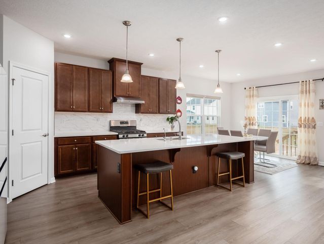 128 Cameo Woods Drive, Delaware, OH 43015