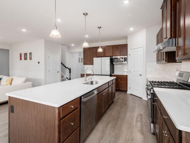 128 Cameo Woods Drive, Delaware, OH 43015