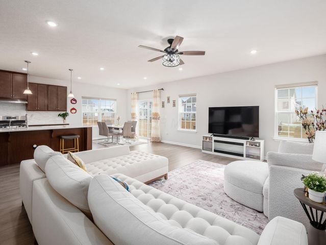 128 Cameo Woods Drive, Delaware, OH 43015