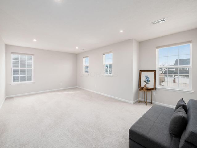 128 Cameo Woods Drive, Delaware, OH 43015