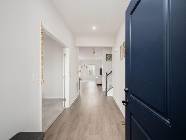 128 Cameo Woods Drive, Delaware, OH 43015