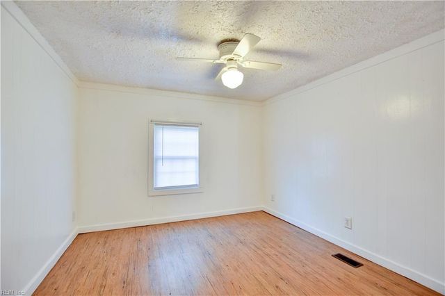 4412 Piney Swamp RD, Hayes, VA 23072