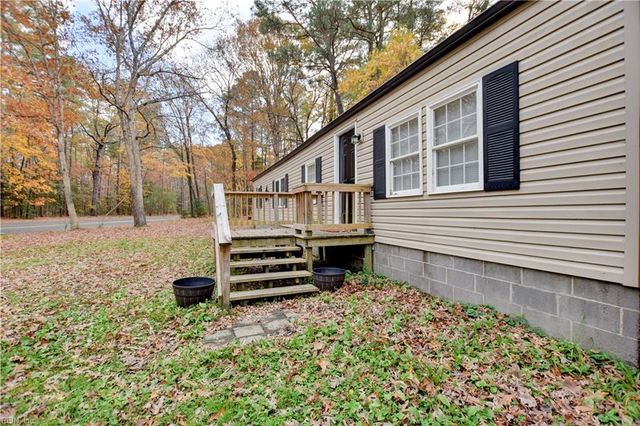 4412 Piney Swamp RD, Hayes, VA 23072
