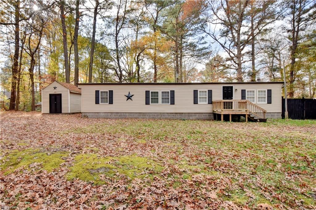 4412 Piney Swamp RD, Hayes, VA 23072