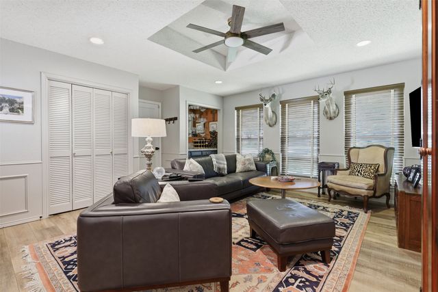 4217 Candlewind Lane, Fort Worth, TX 76133