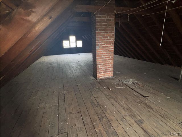 1524 High Street, Utica, NY 13501