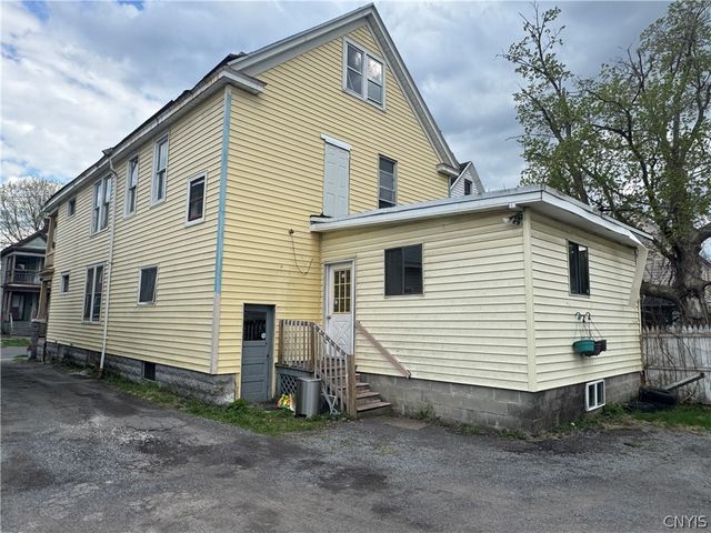 1524 High Street, Utica, NY 13501