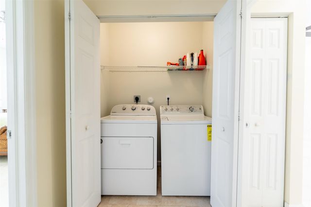 2314 Vintage Dr, Lighthouse Point, FL 33064
