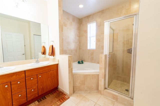2314 Vintage Dr, Lighthouse Point, FL 33064