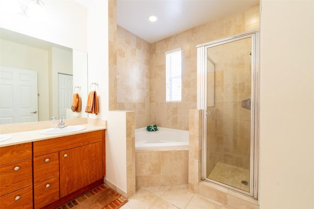 2314 Vintage Dr, Lighthouse Point, FL 33064