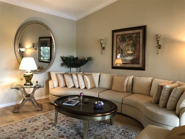 1380 Tiffany LN 2204, Naples, FL 34105