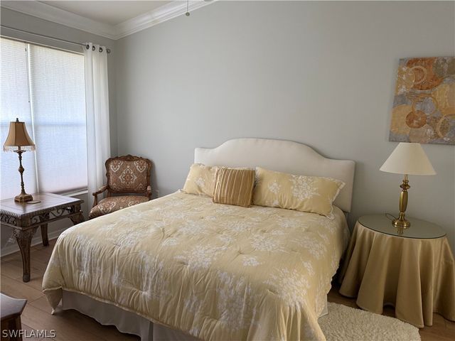 1380 Tiffany LN 2204, Naples, FL 34105