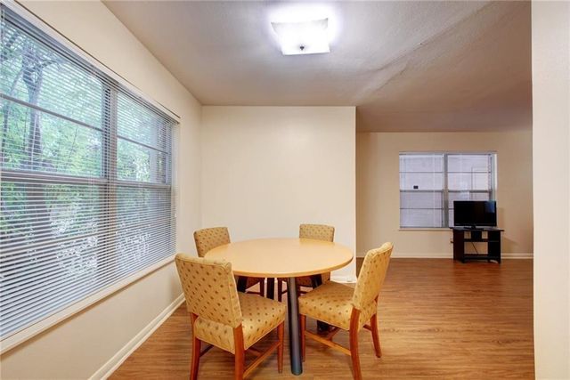 607 Bellevue PL B, Austin, TX 78705