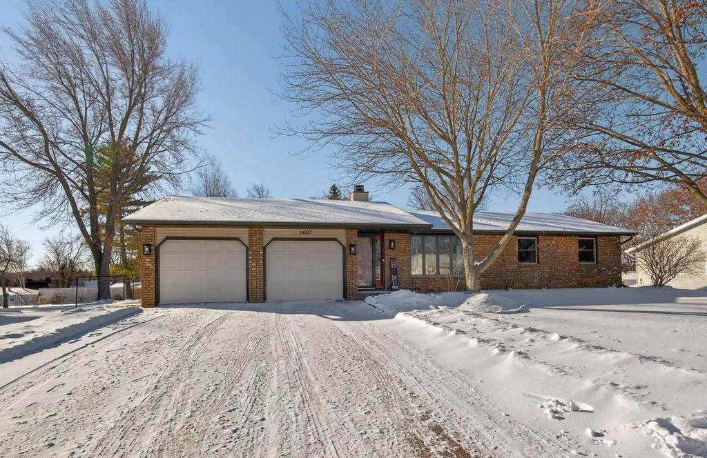 1403 ORLANDO DRIVE, Green Bay, WI 54313