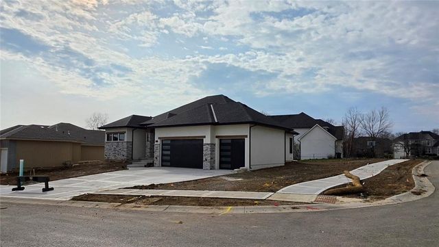 11208 S Gleason Road, Olathe, KS 66061