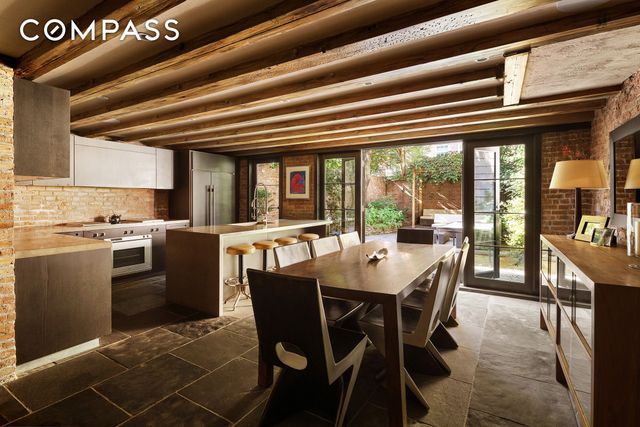 42 Barrow Street, New York City, NY 10014