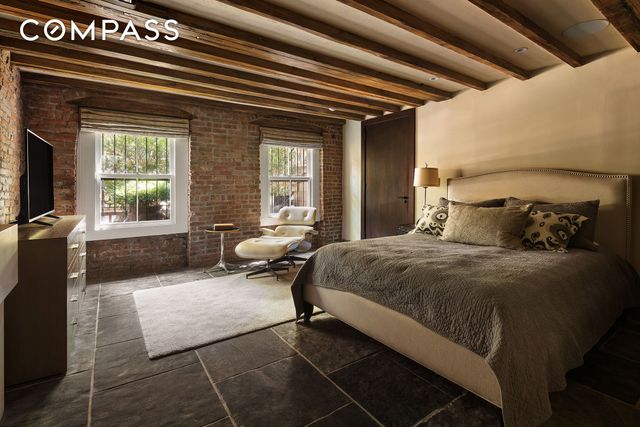 42 Barrow Street, New York City, NY 10014