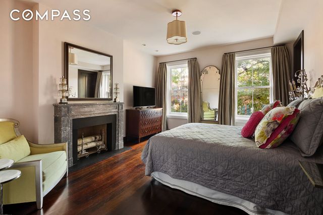 42 Barrow Street, New York City, NY 10014