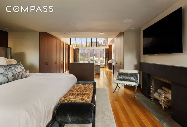 42 Barrow Street, New York City, NY 10014