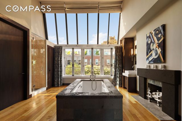 42 Barrow Street, New York City, NY 10014