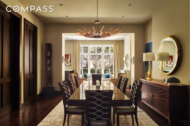 42 Barrow Street, New York City, NY 10014