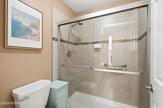 1219A Thornbury Lane A, Manchester, NJ 08759