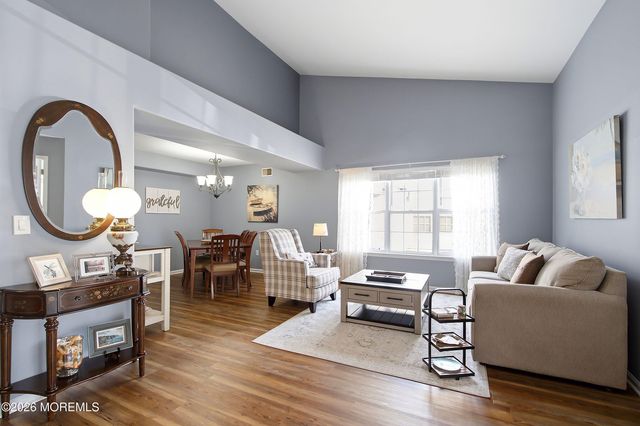 1219A Thornbury Lane A, Manchester, NJ 08759