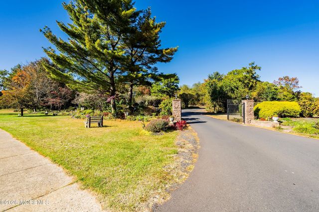 1219A Thornbury Lane A, Manchester, NJ 08759