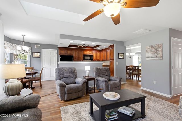 1219A Thornbury Lane A, Manchester, NJ 08759